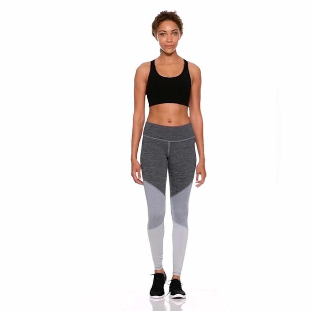Old Navy Mid Rise Elevate Gray Color Block Compression Leggings w/Go Dry